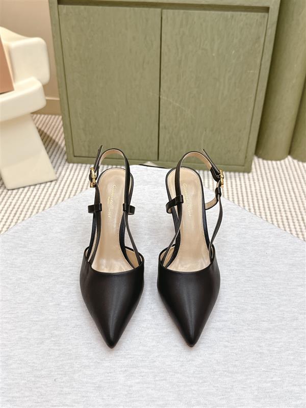 2025112810123413 300